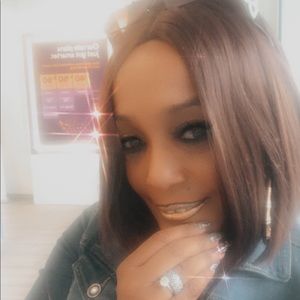 Meet your Posher, Robin